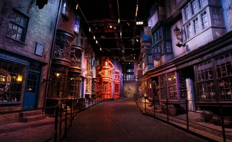 Discover the Secrets of the Harry Potter Studio Tour